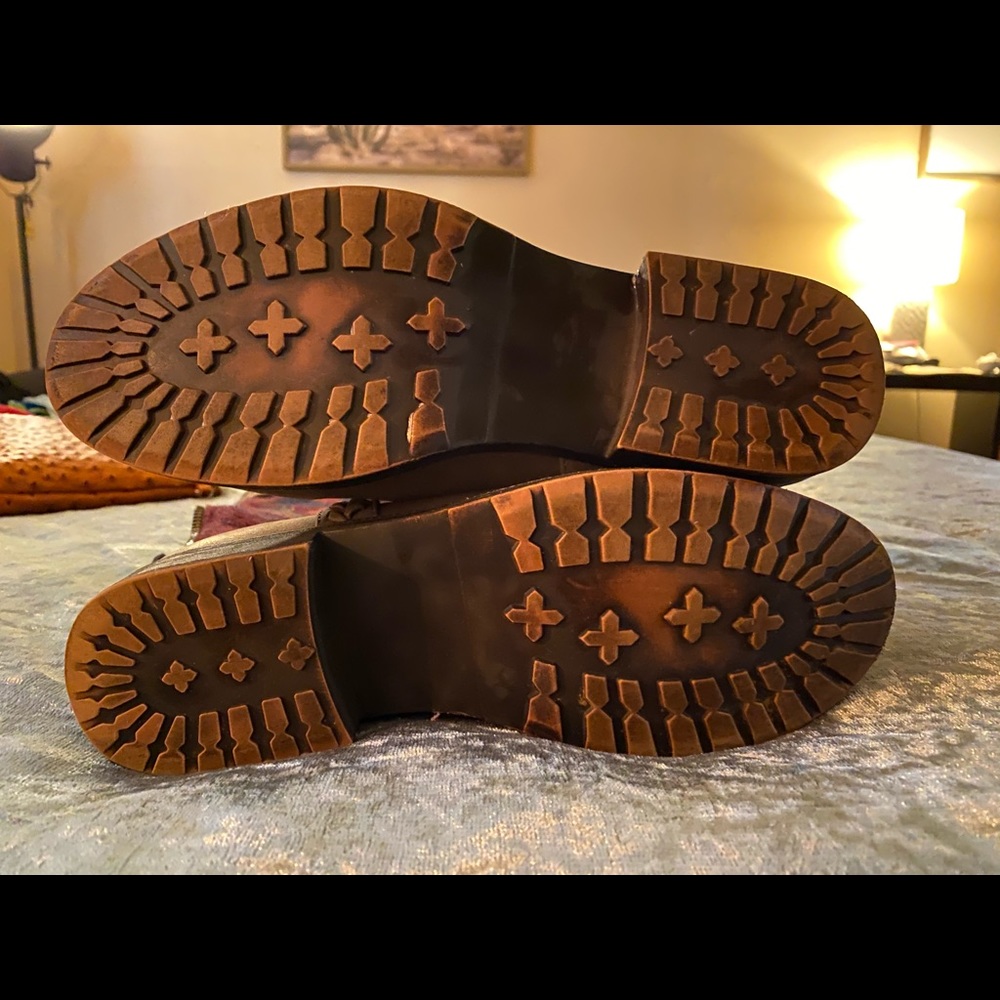 Gray Aztec Boot - Picture 3 of 3
